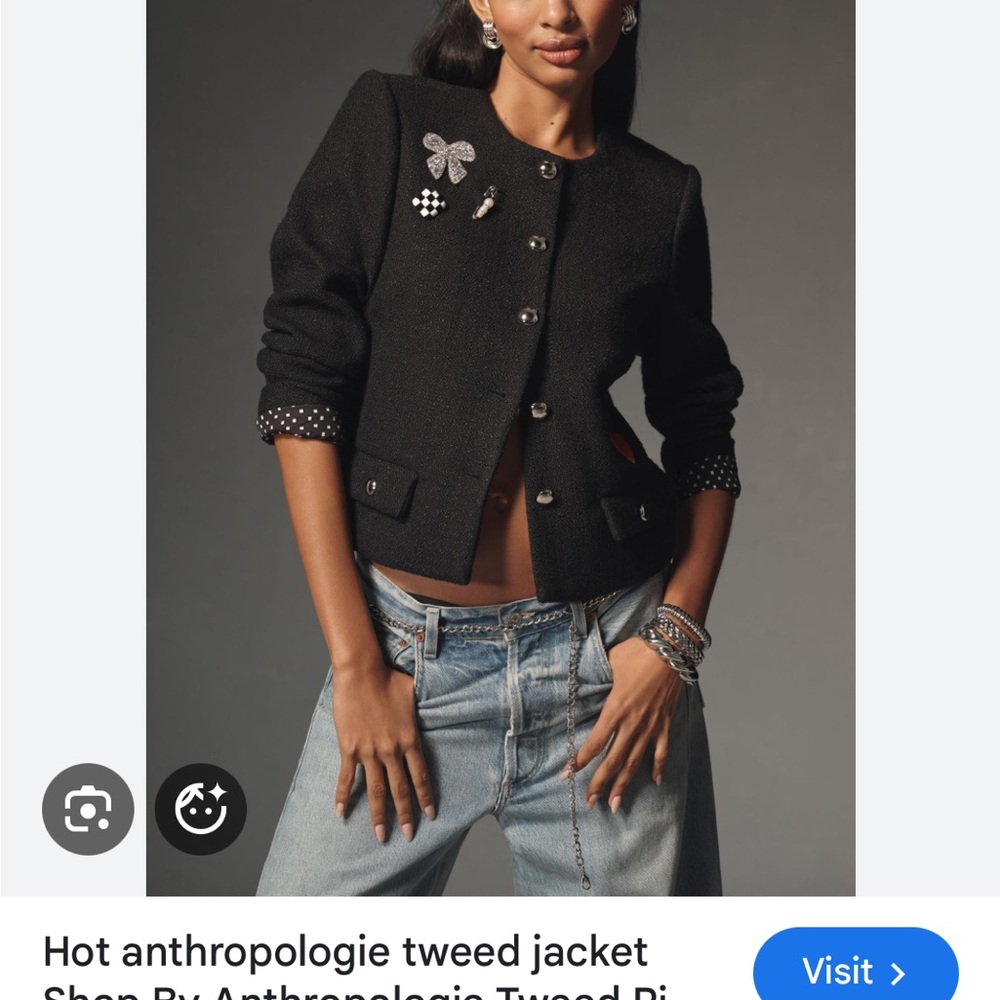 Chic Black Women's Blazer that comes with three pretty brooches. Never Worn!